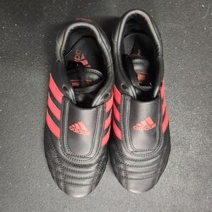 Adidas flat soled sneakers size 7